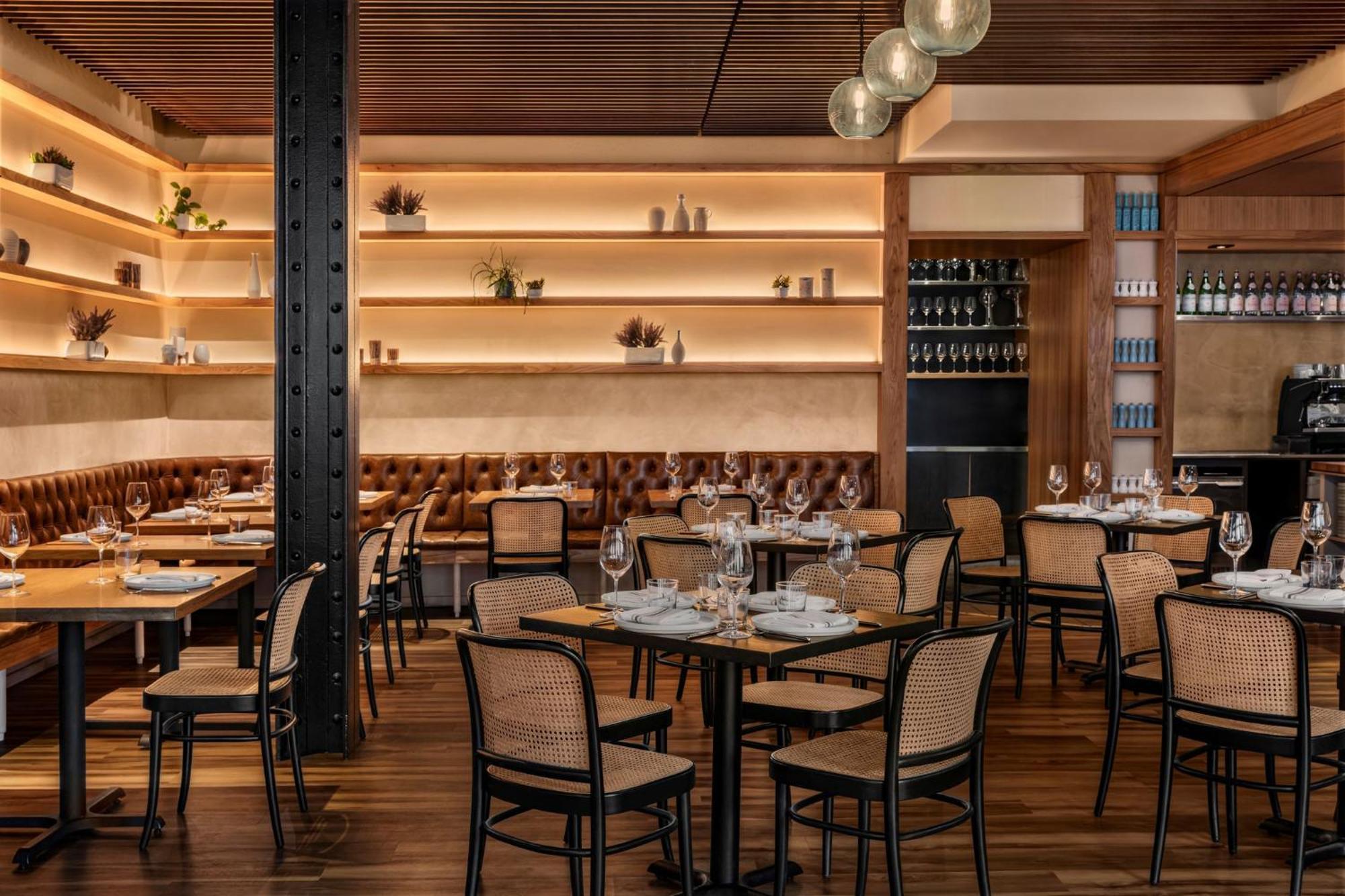 Kimpton Palladian Hotel By Ihg Seattle Exterior photo