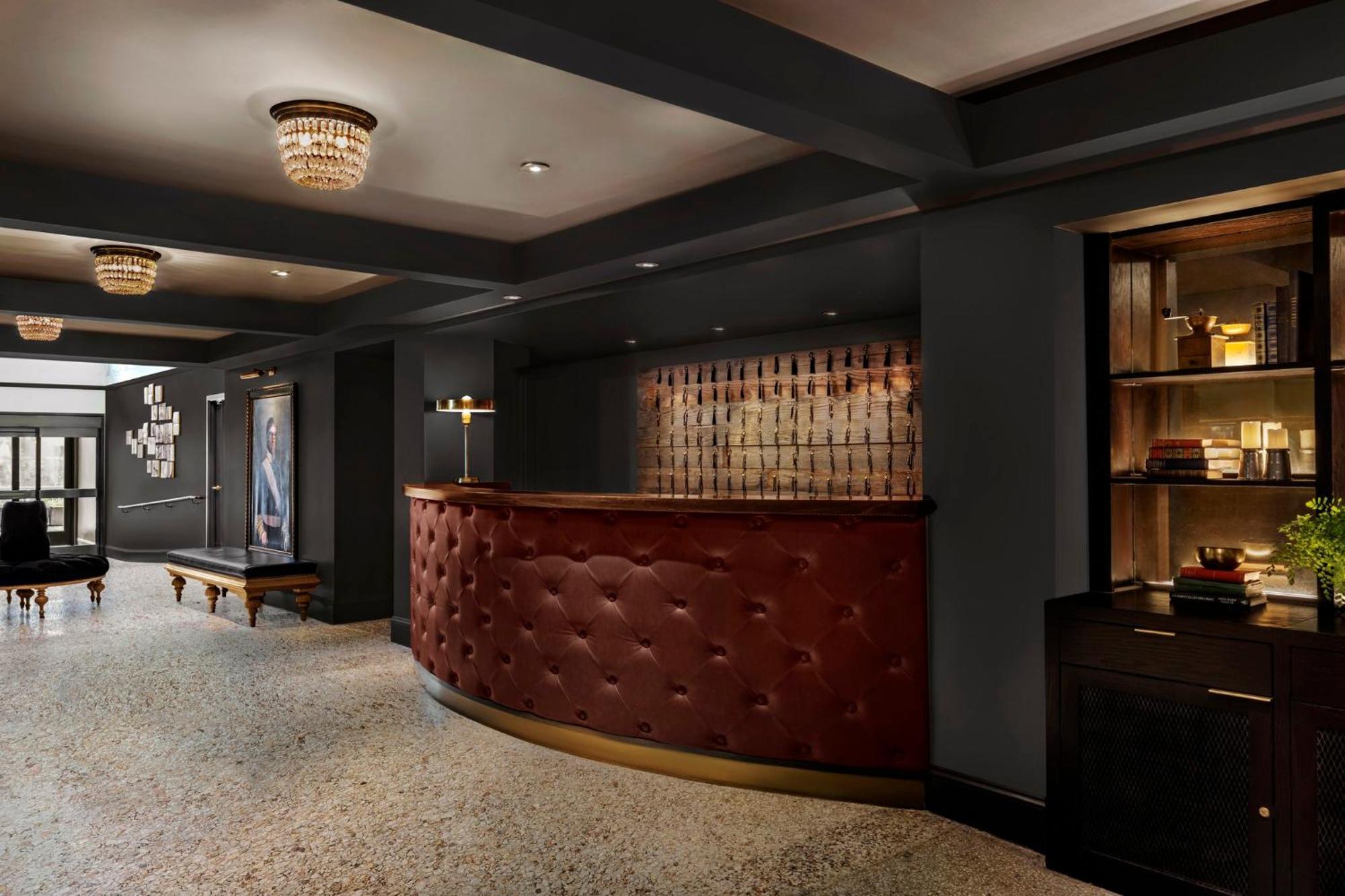 Kimpton Palladian Hotel By Ihg Seattle Exterior photo